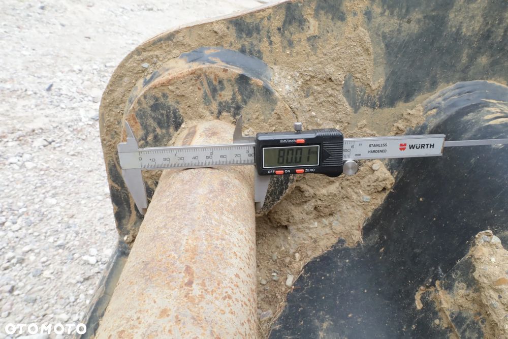 Łyżka skarpowa sztywna JCB fi 80 210 CM - 21