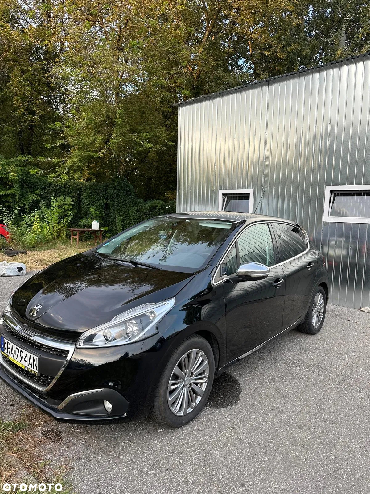 Peugeot 208 - 3
