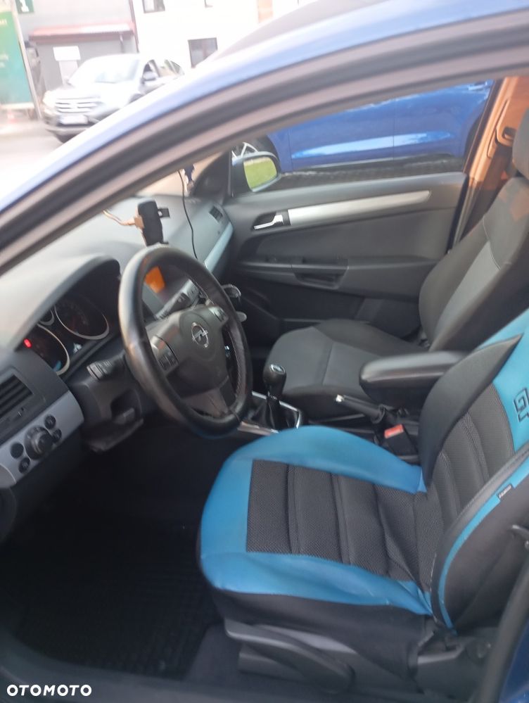 Opel Astra 2005 photo 5