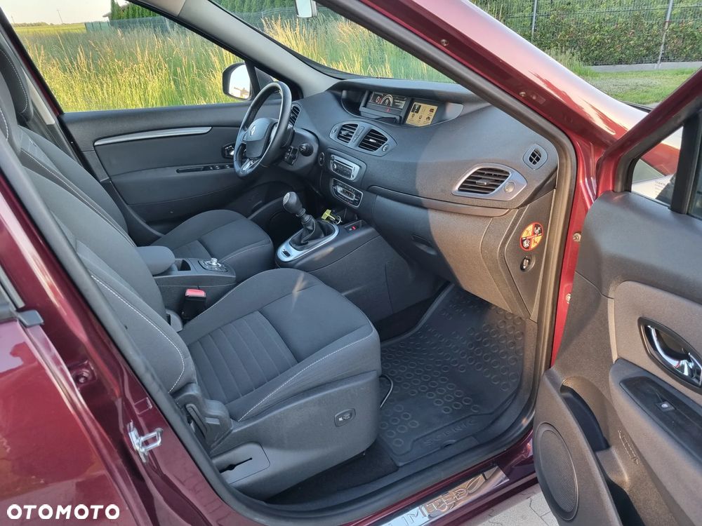Renault Scenic - 12