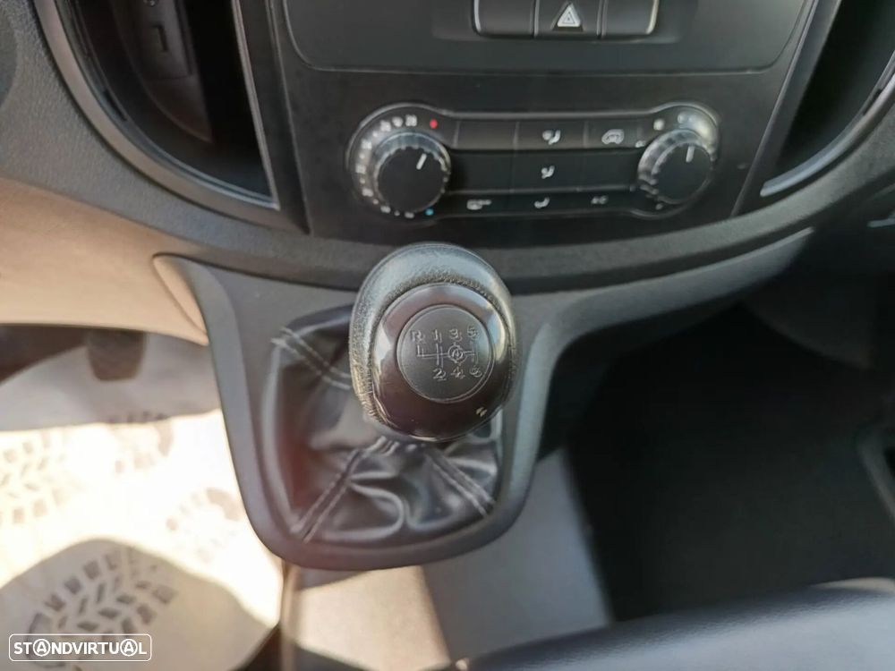 Mercedes-Benz Vito Tourer 109 CDi/32 Select - 21