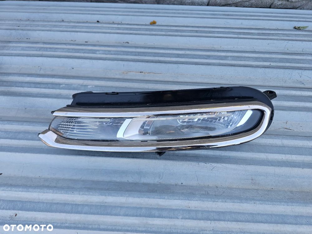 Citroen berlingo IV 4 9820877980 lampa światło drl  led - 1