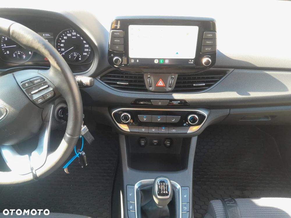 Hyundai i30 1.5 DPI Comfort - 9