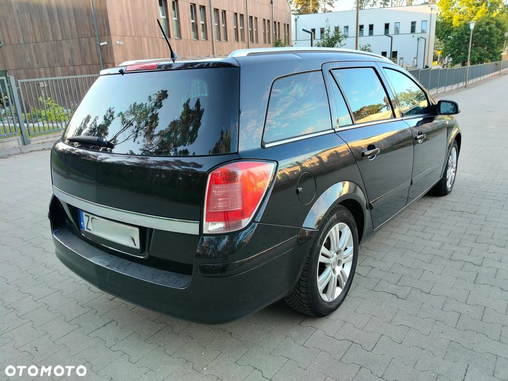 Opel Astra 1.8 Elegance - 9