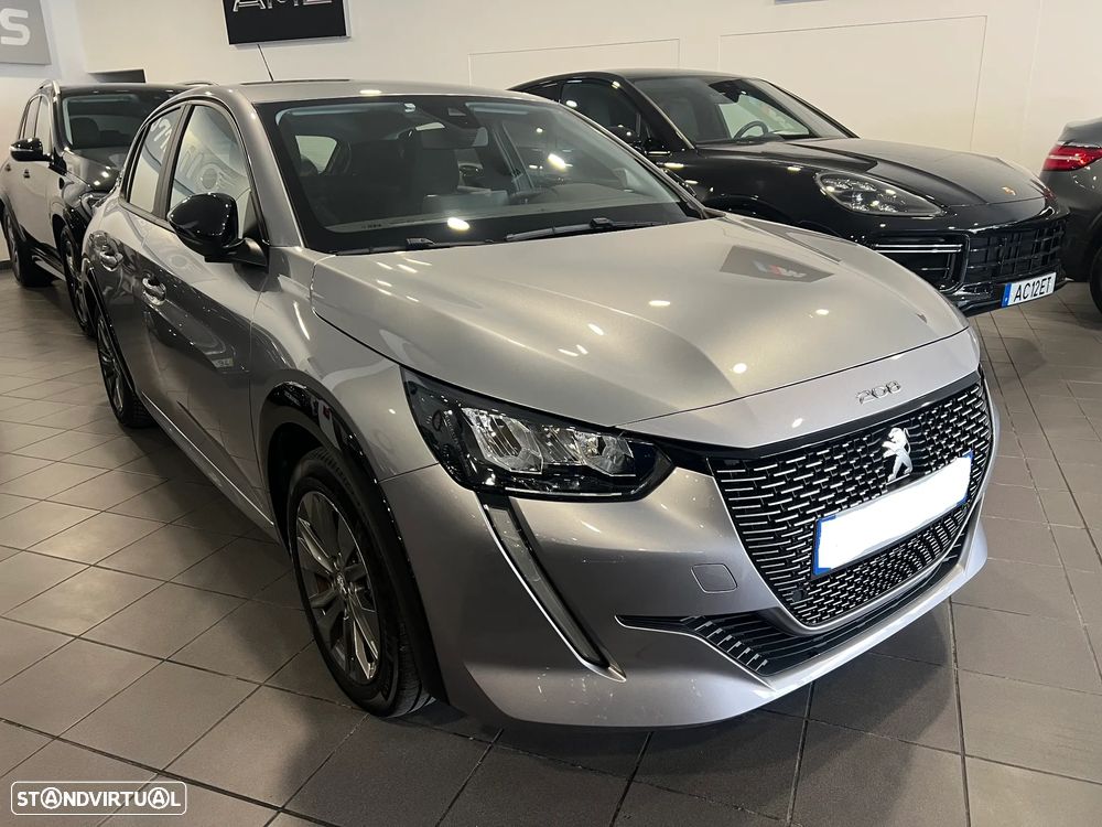 Peugeot E 208 FULL EXTRAS - 1