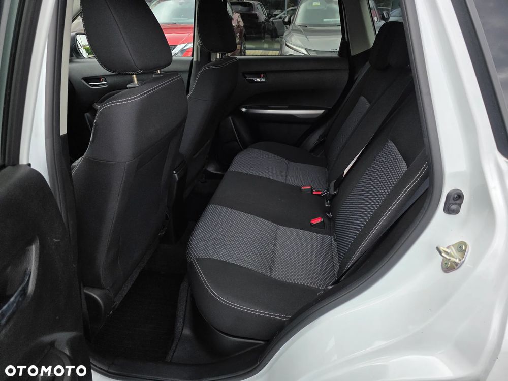 Suzuki Vitara 1.4 Boosterjet SHVS Premium 2WD - 18