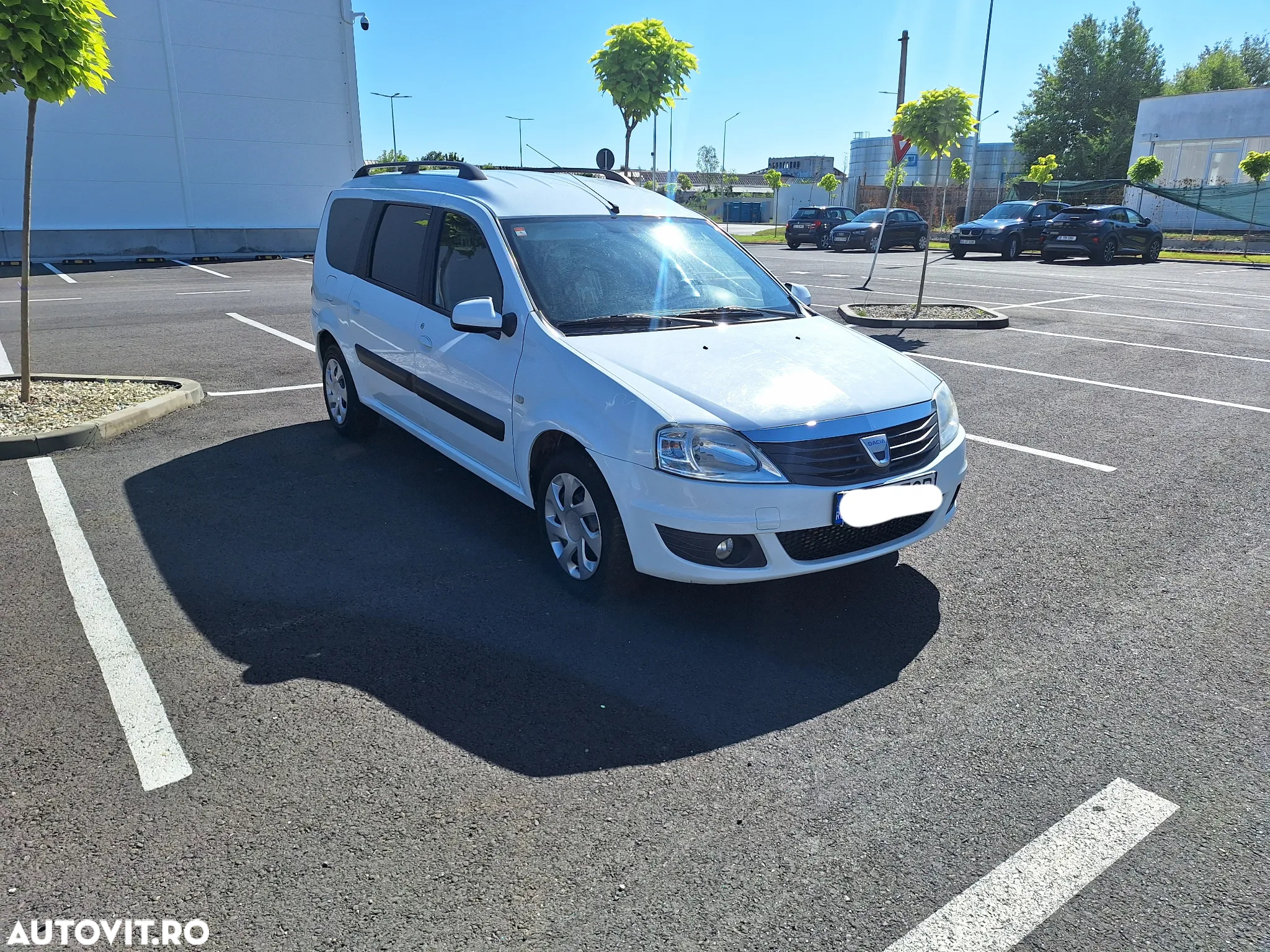 Dacia Logan 1.5 90CP Laureate - 5