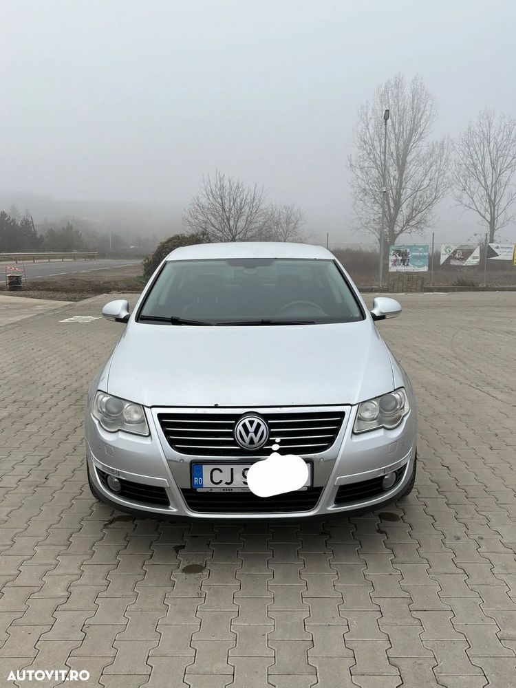 Volkswagen Passat - 2