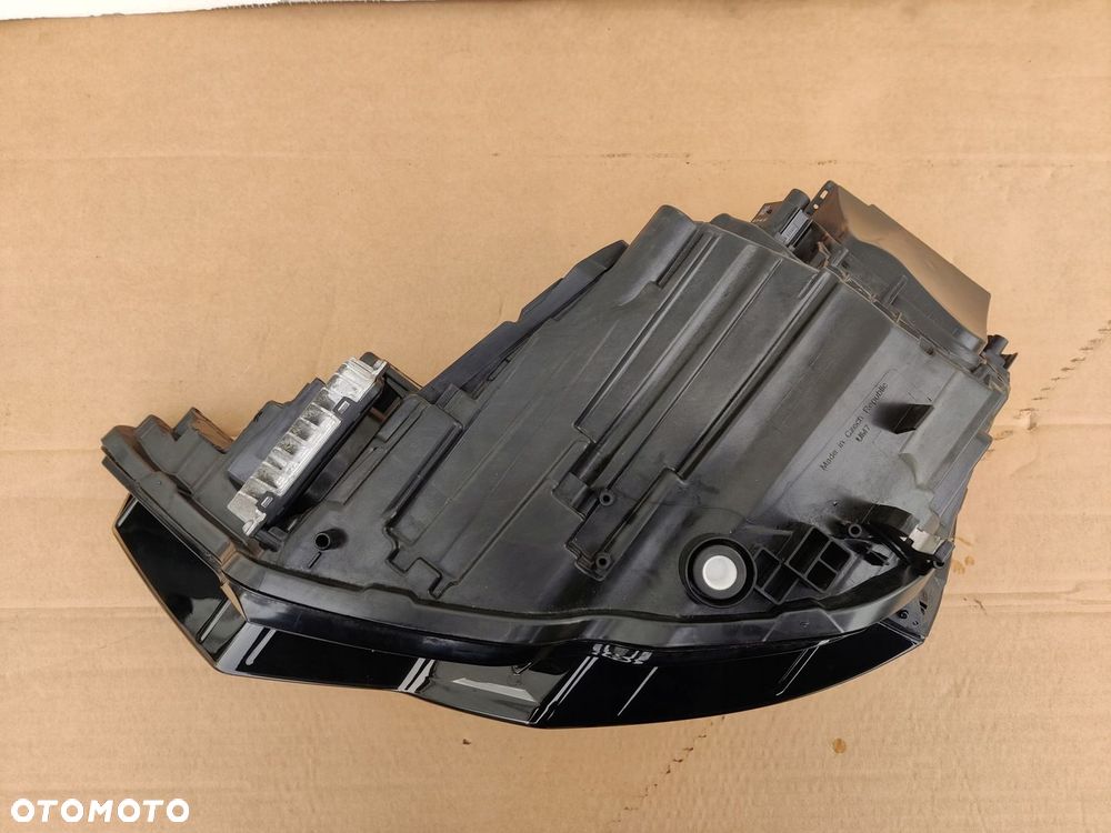 Lampa prawa Audi A6 C8 led - 4