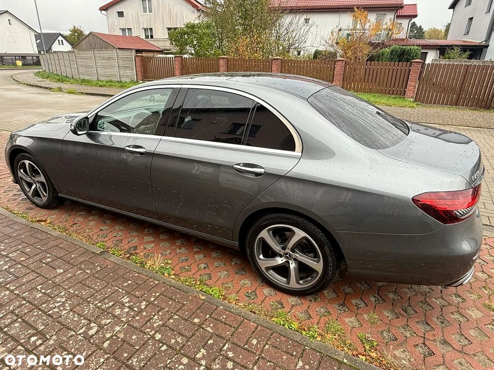Mercedes-Benz Klasa E 200 4-Matic 9G-TRONIC - 7