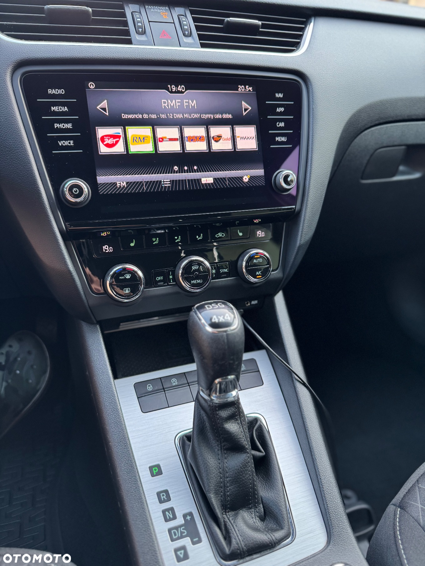 Skoda Octavia 2.0 TDI 4x4 Elegance DSG - 17