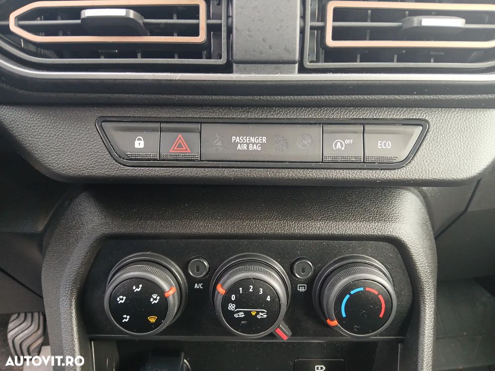 Dacia Sandero Stepway ECO-G 100 MT6 Expression - 13