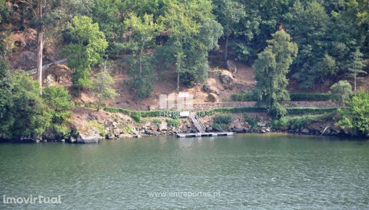 Venda Quinta Com Moradia V4 em pedra, Paços de Gaiolo, Marco de Canav - Grande imagem: 2/60