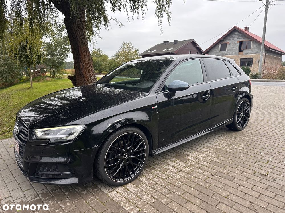 Audi A3 Sportback 2.0 TDI S tronic S line Sportpaket - 2