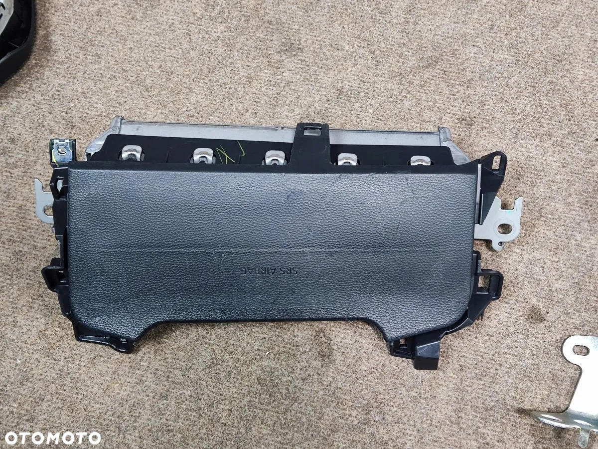TOYOTA COROLLA E21 HB od 2022r LIFT Poduszki Powietrzne AirBag Deska Pasy - 12