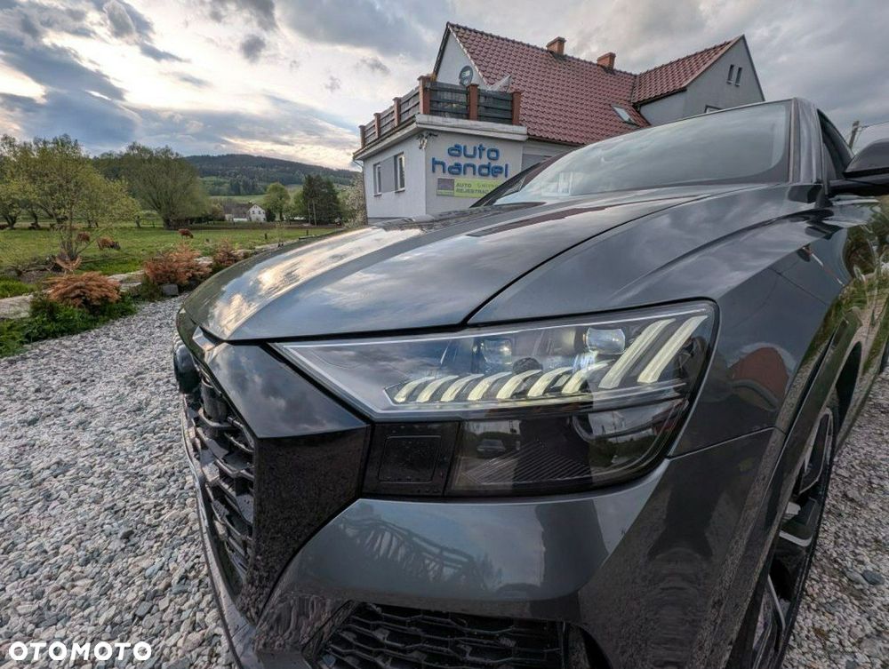 Audi RS Q8 - 19