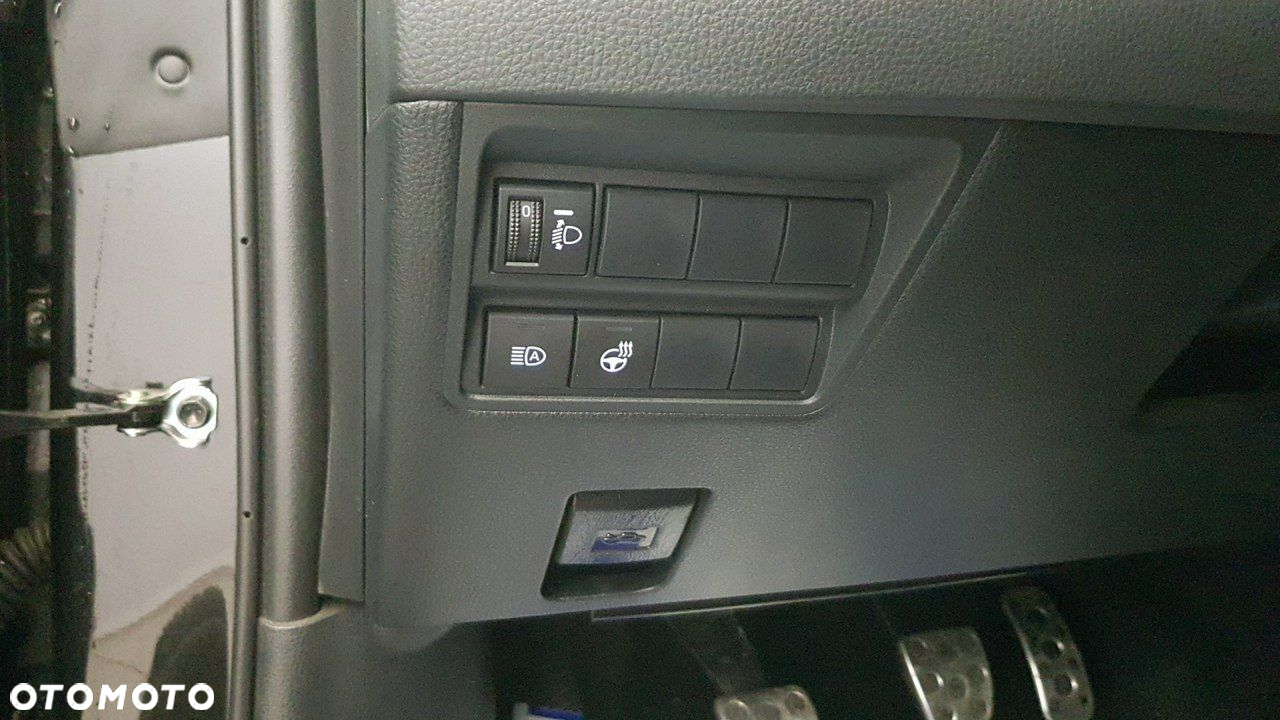 Toyota Yaris - 25