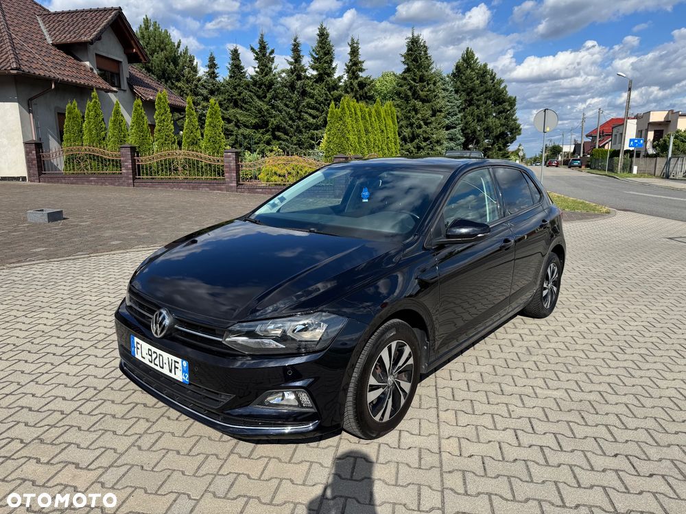 Volkswagen Polo - 1