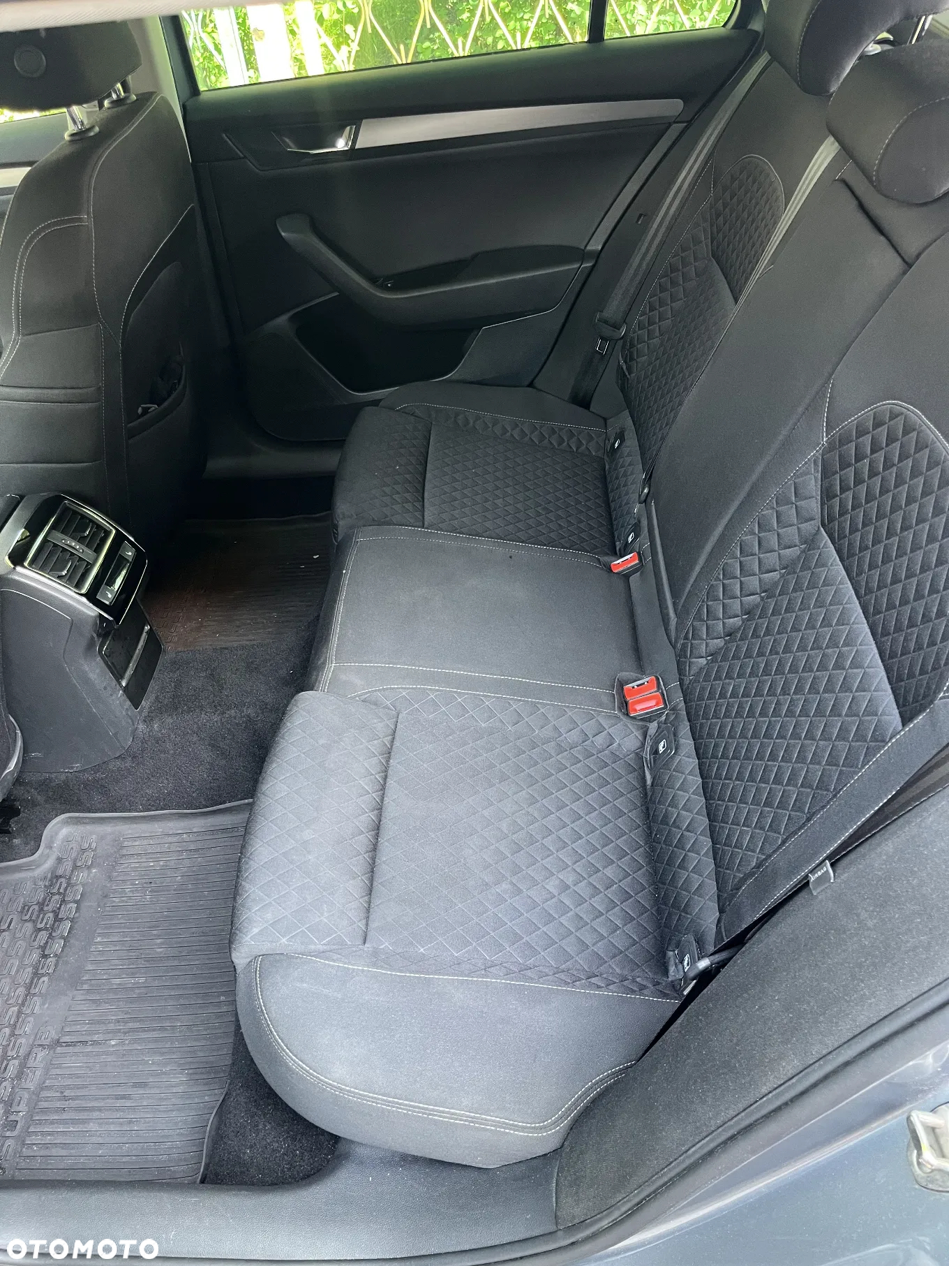 Skoda Superb 2.0 TDI Style - 17