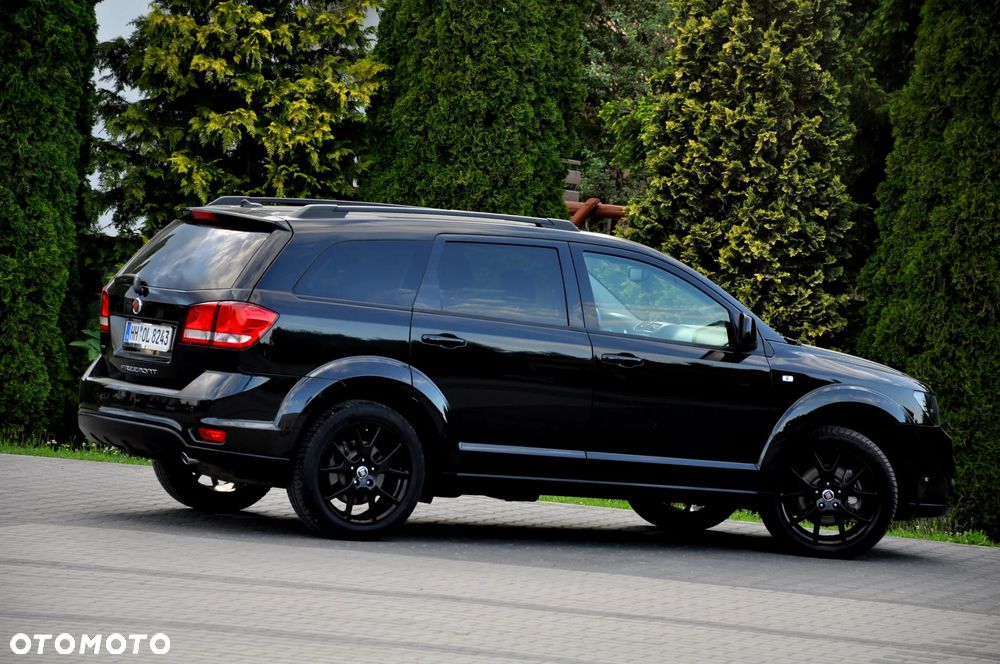 Fiat Freemont 2.0 Multijet 16V DPF Automatik Allrad Black Code - 13