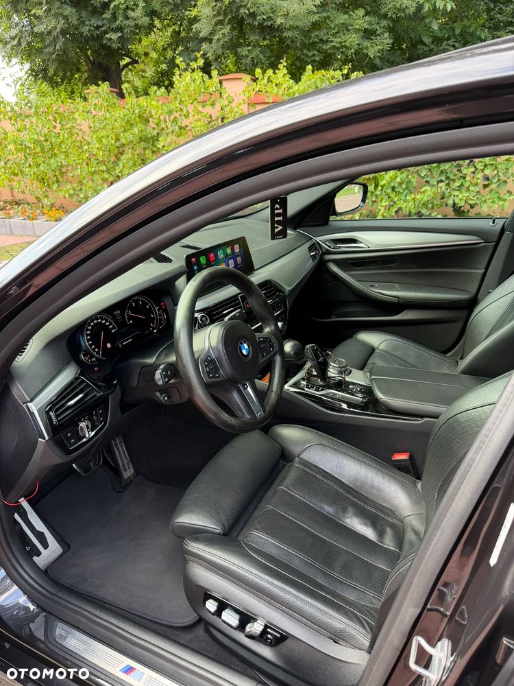 BMW Seria 5 520d xDrive M Sport sport - 10
