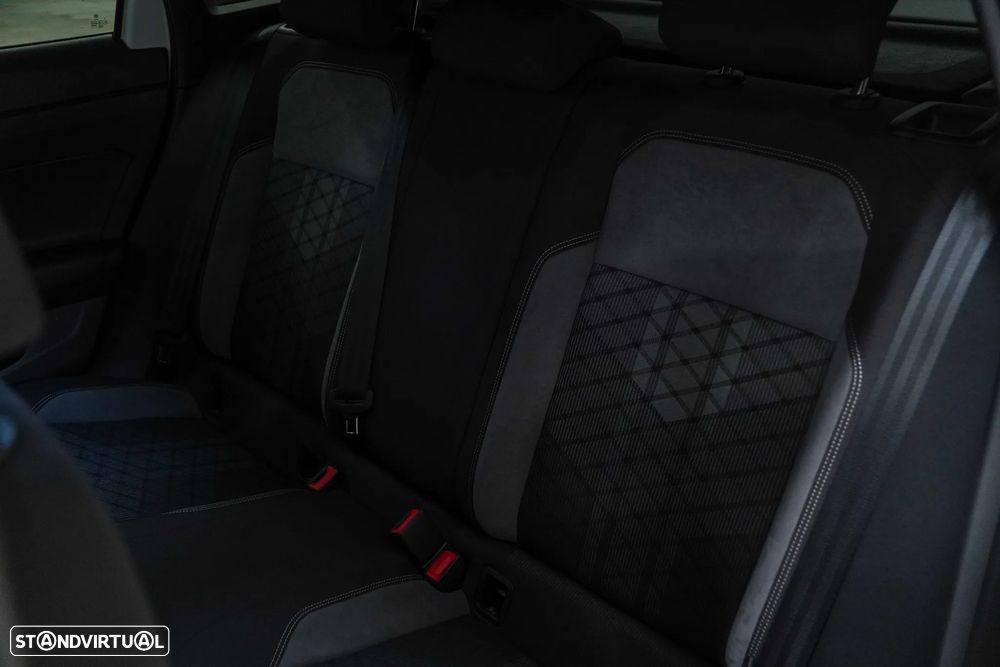 VW Taigo 1.0 TSI R-Line DSG - 15