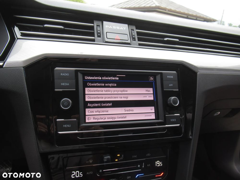 Volkswagen Passat 2023