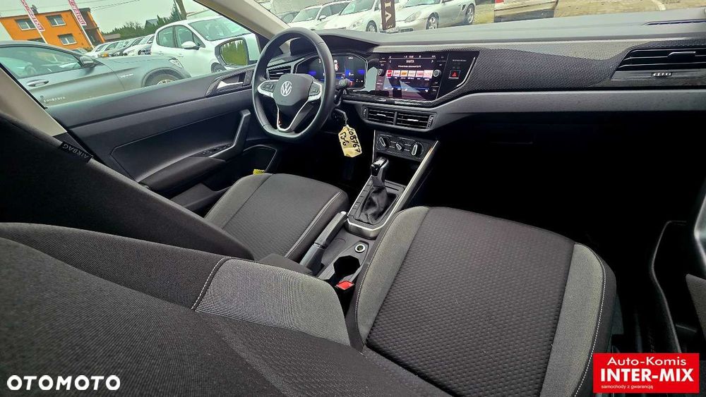Volkswagen Polo - 32