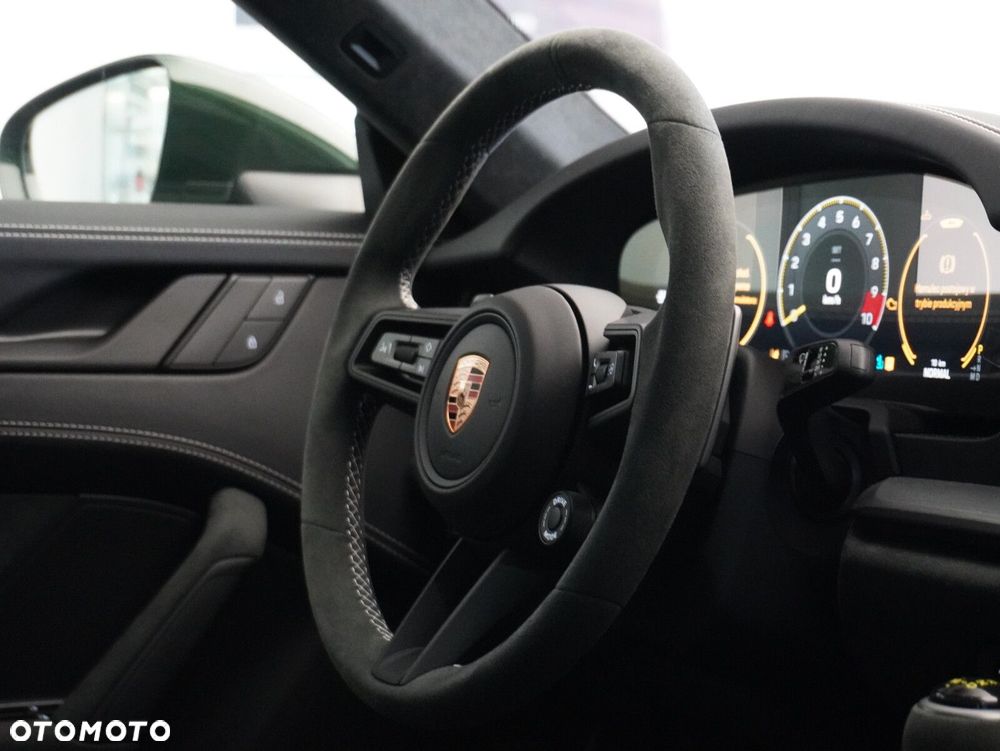 Porsche 911 GT3 PDK - 35