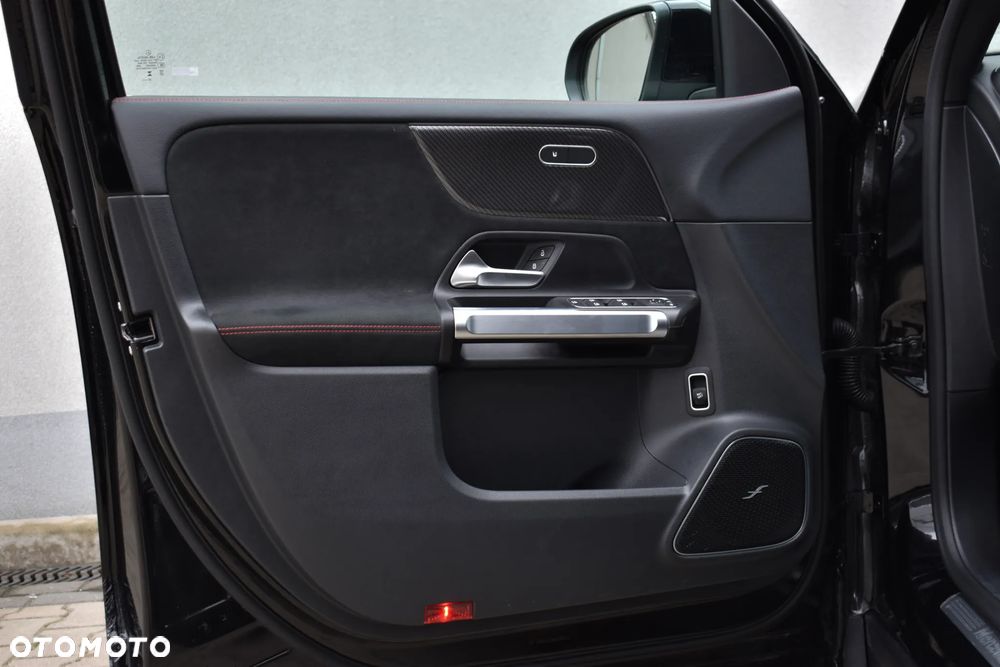 Mercedes-Benz GLB 200 d 4-Matic AMG Line 8G-DCT - 10