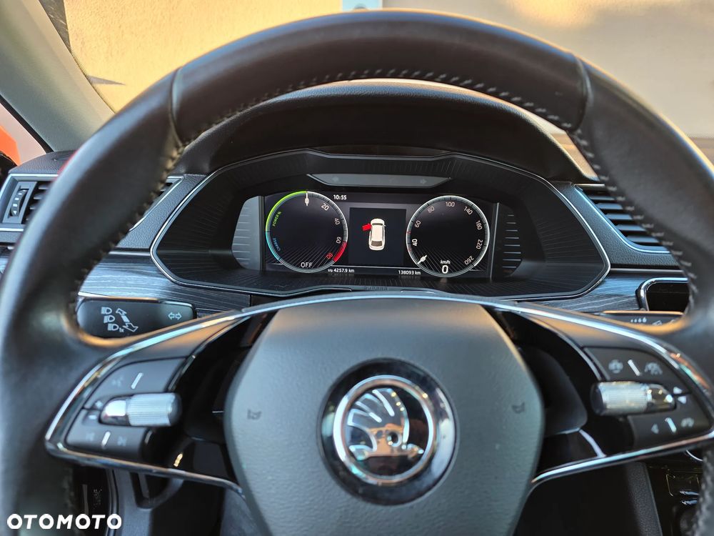 Skoda Superb 1.4 TSI Plug-In Hybrid Style DSG - 8