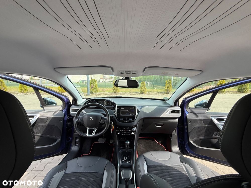 Peugeot 2008 120 VTI Automatik Allure - 8