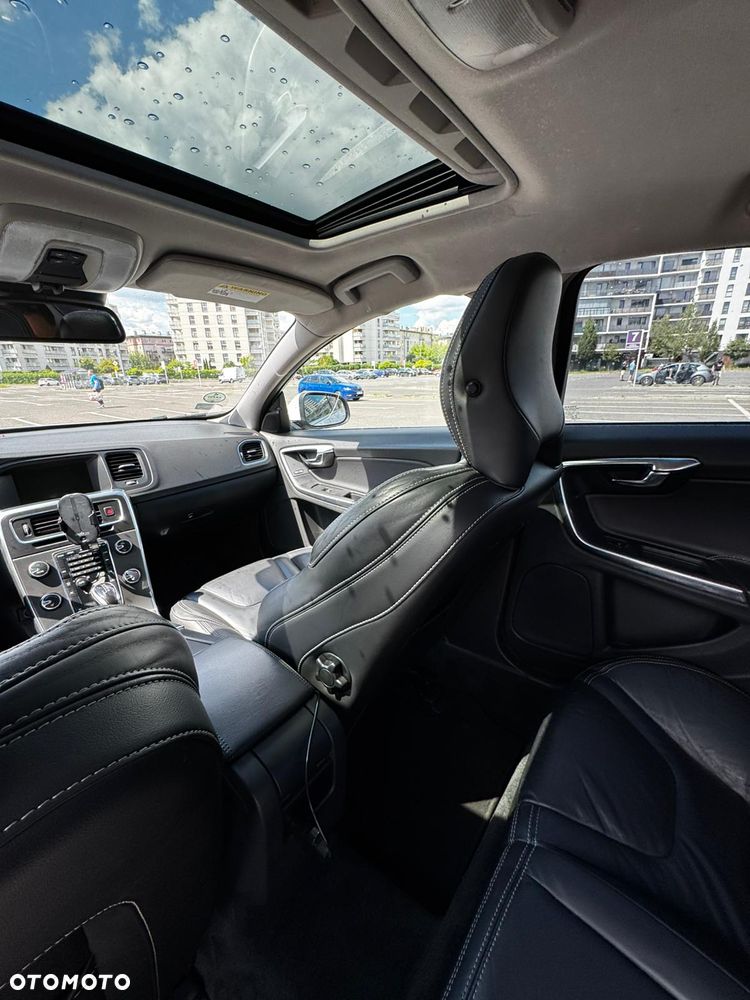 Volvo S60 2.5 T5 - 24