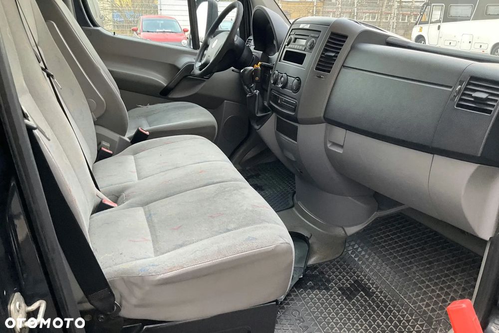 Volkswagen CRAFTER KONTENER - 12