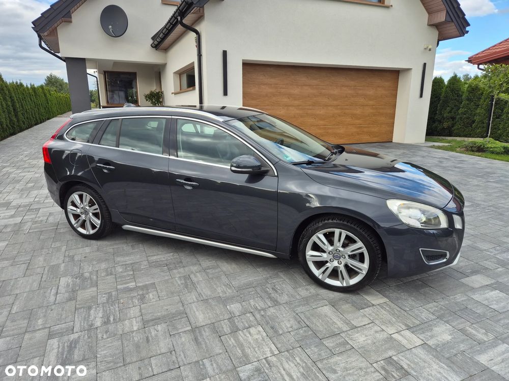 Volvo V60 T4 Summum - 18