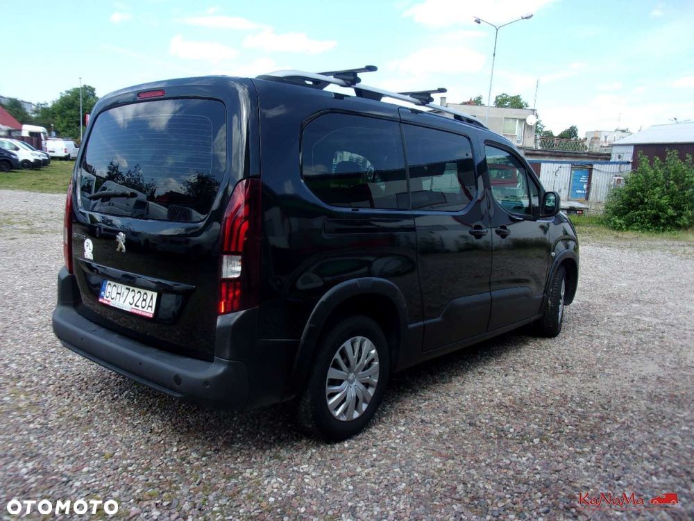 Peugeot Rifter - 12