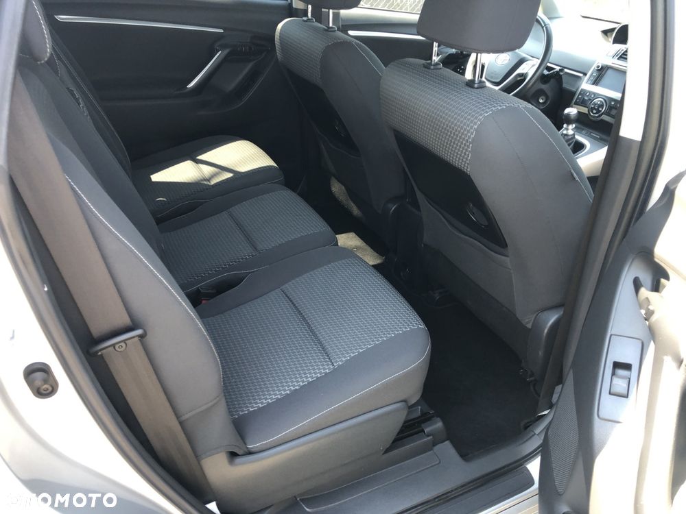 Toyota Verso 1.6 D-4D 5-Sitzer Start/Stop Executive - 9