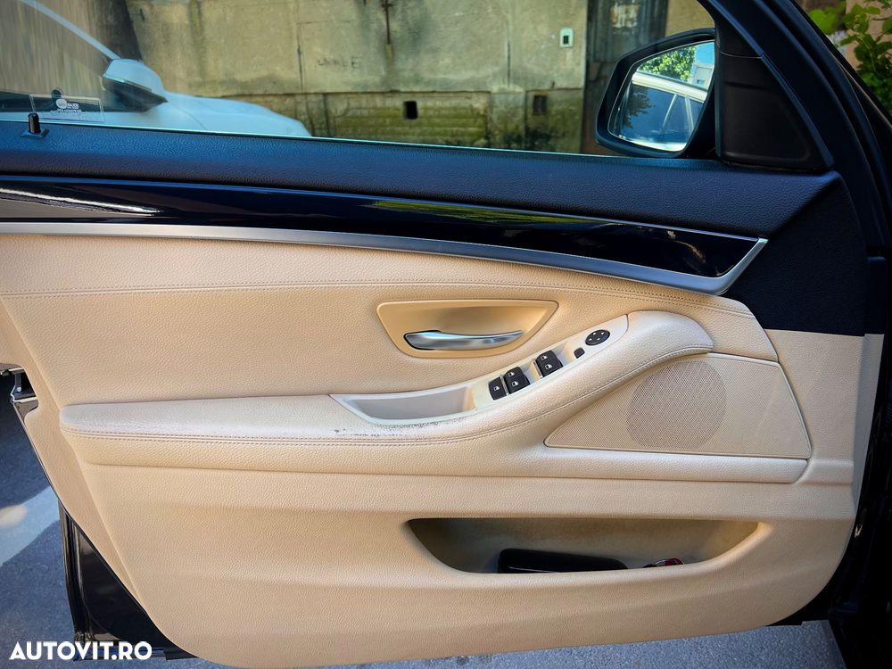 BMW Seria 5 518d - 16