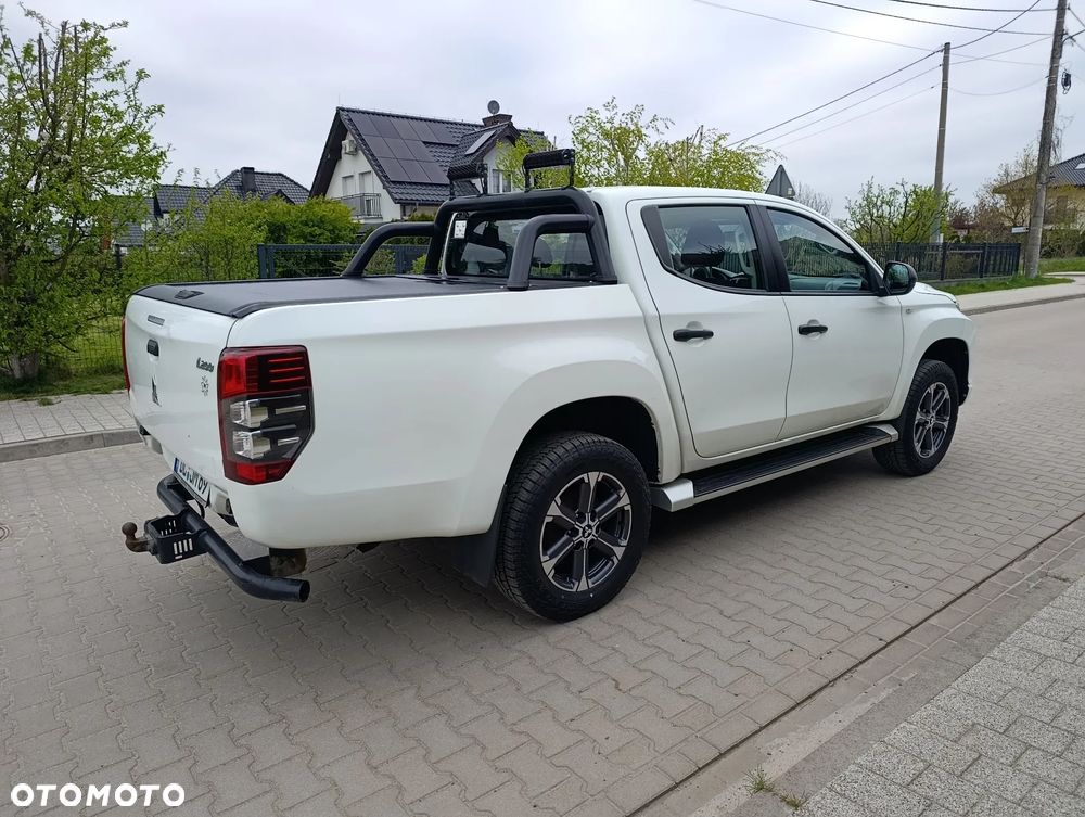 Mitsubishi L200 Pick Up 4x4 S&S Autm Double Cab Plus - 9