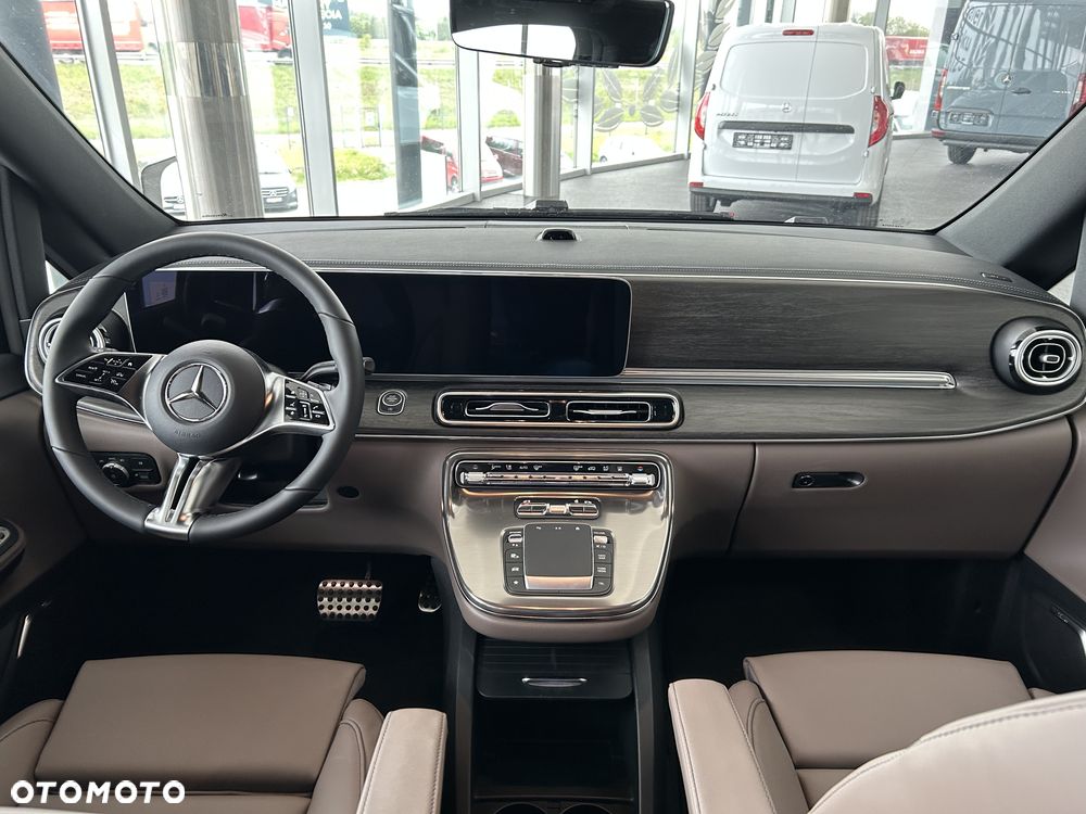 Mercedes-Benz Klasa V 300 d 4-Matic 9G-Tronic Exclusive (d³ugi) - 15
