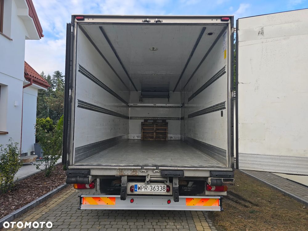 Renault Midlum 240 DXI - 7