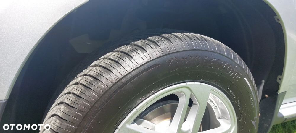 Dacia Duster 1.6 16V 4x2 Prestige - 20