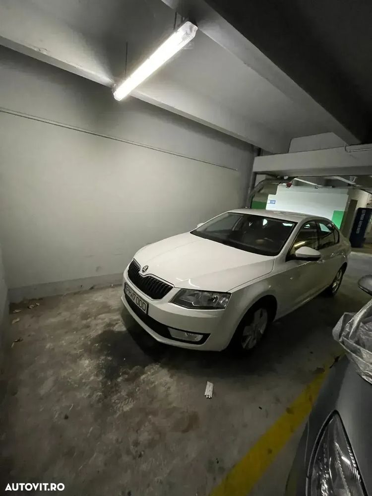 Skoda Octavia 1.2 TSI Active - 1