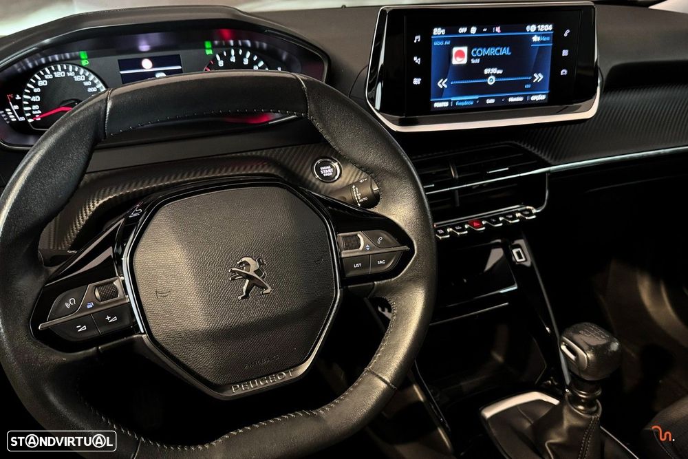 Peugeot 2008 1.2 PureTech Allure Pack - 4