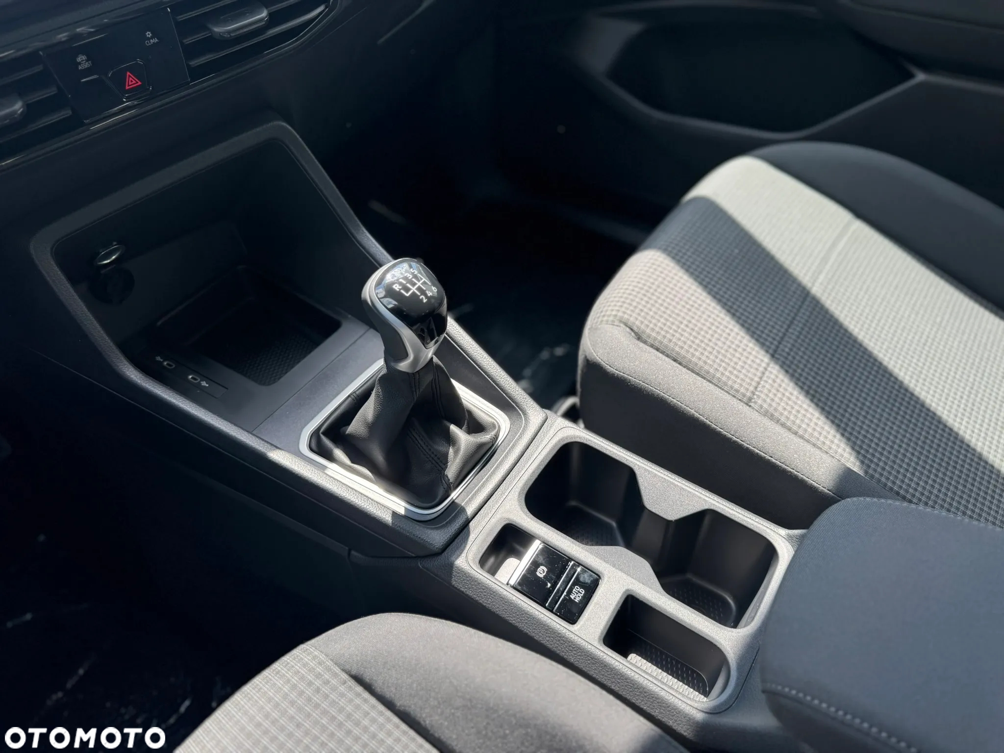 Volkswagen Caddy 2.0 TDI - 17