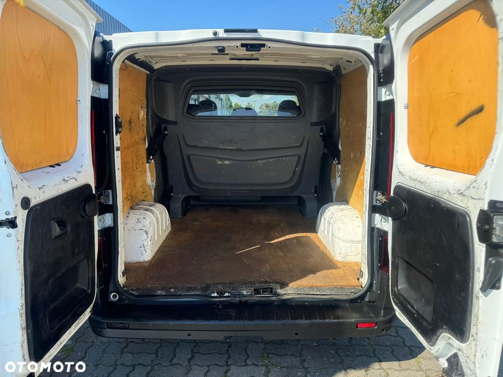 Renault Trafic - 7