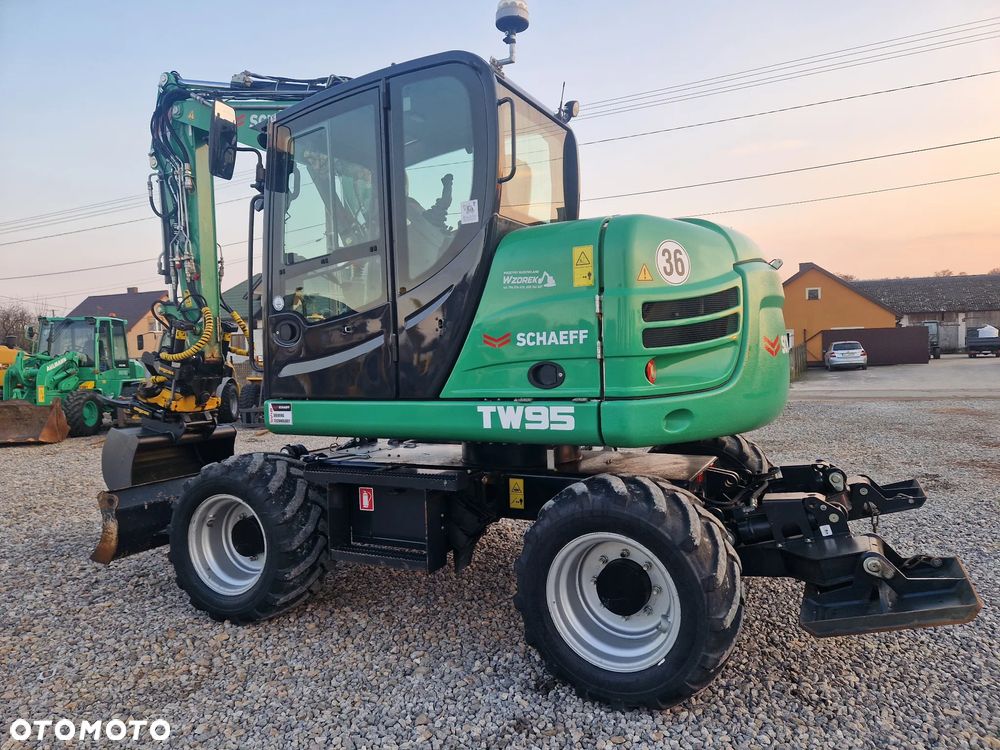 Schaeff TW95 - 3