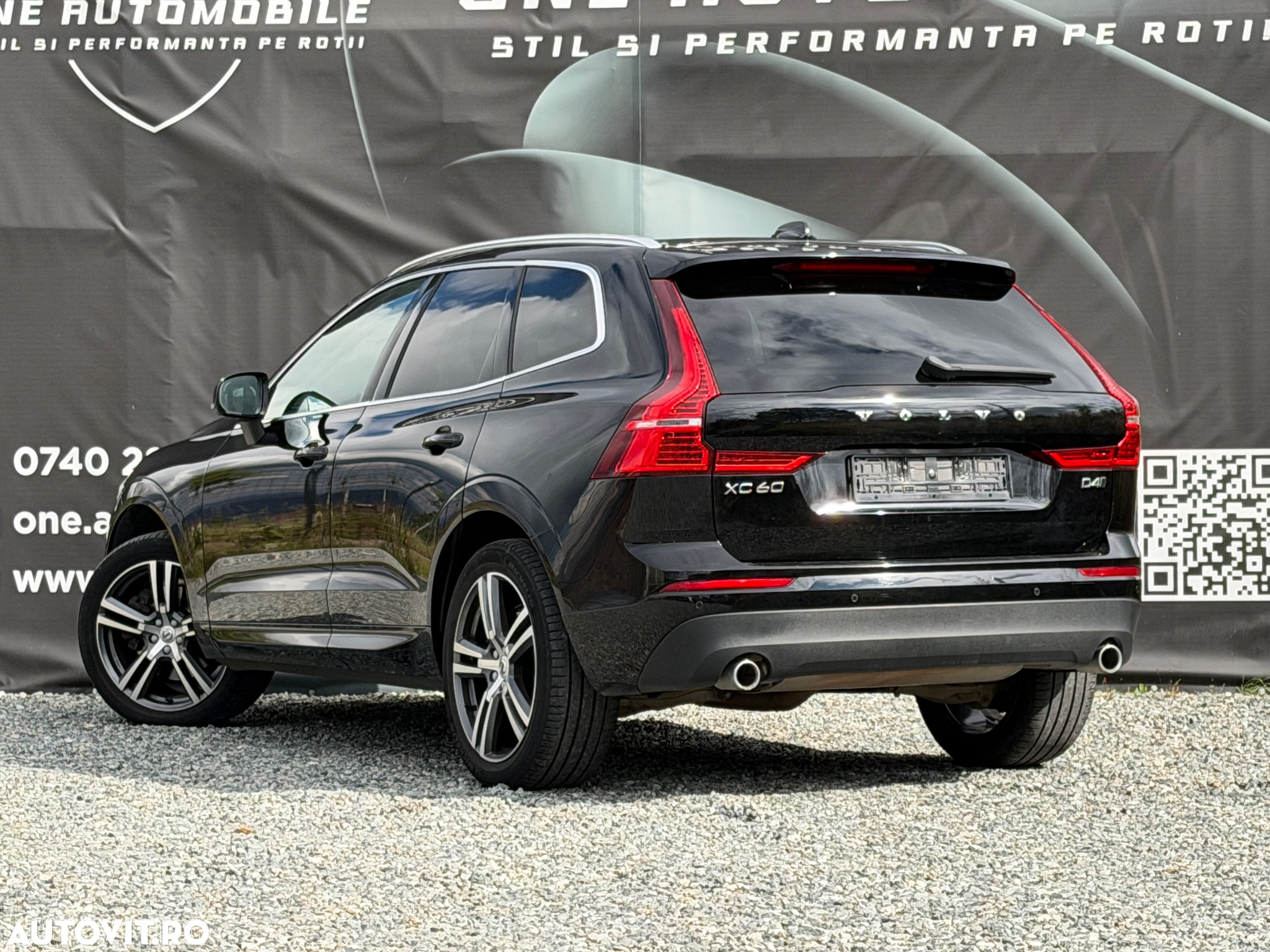 Volvo XC 60 D4 AWD Geartronic Momentum - 15
