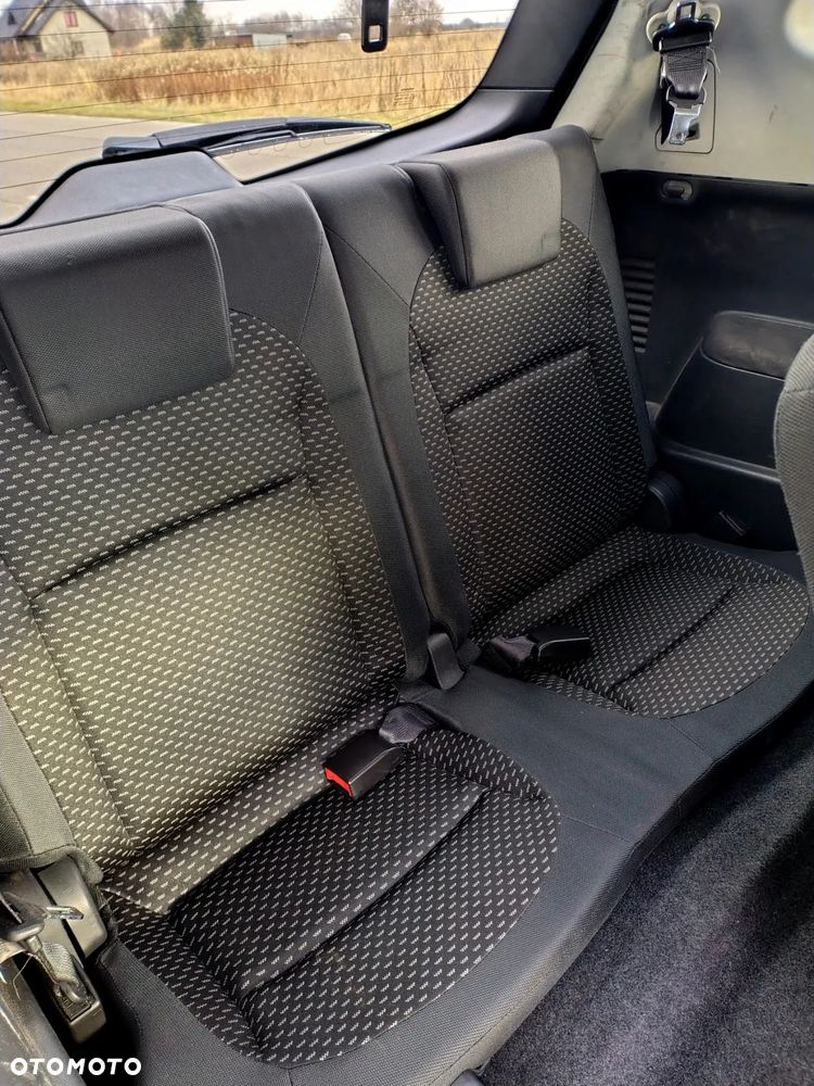 Nissan Qashqai+2 2.0 visia - 7