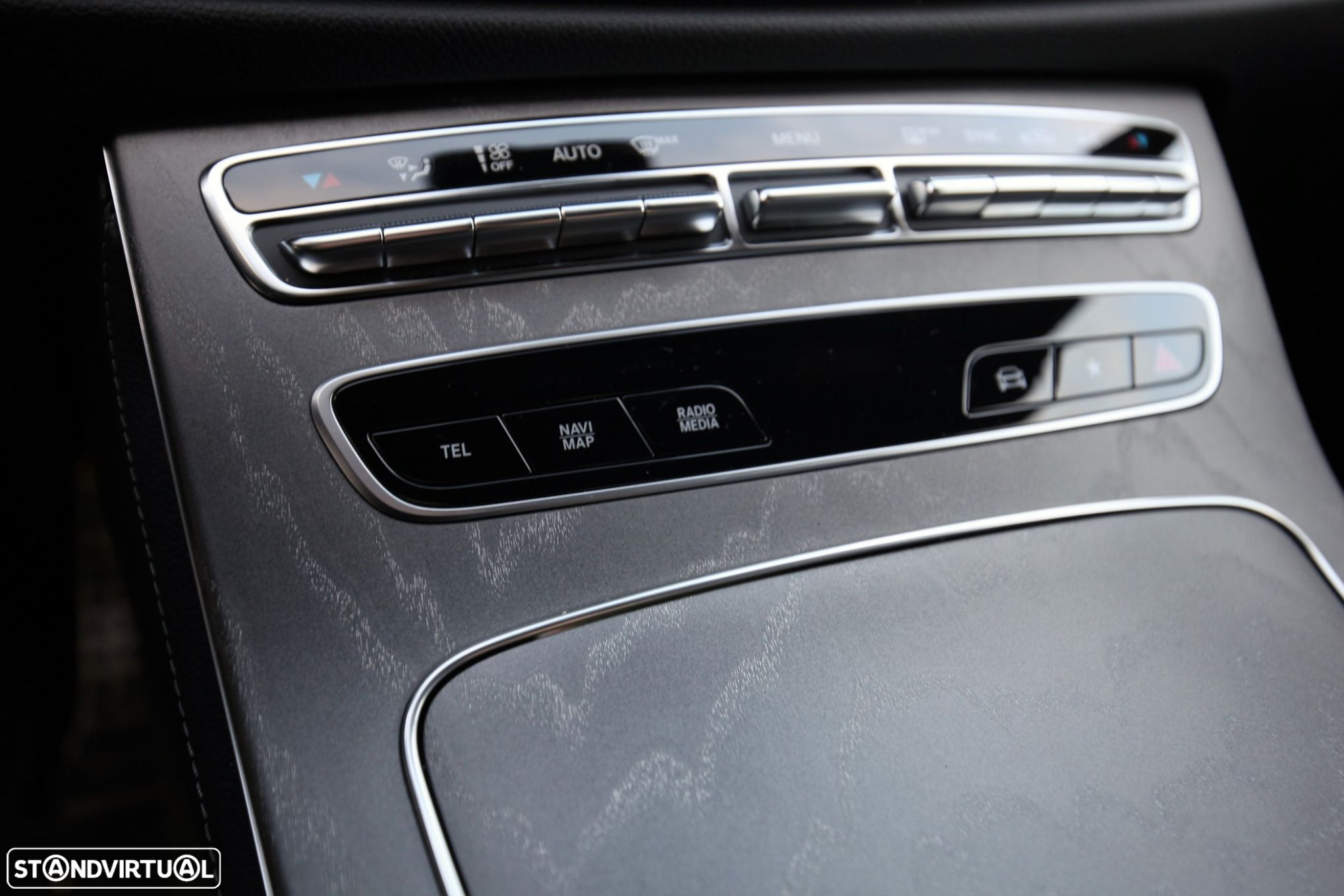 Mercedes-Benz CLS 220 d AMG Line - 43